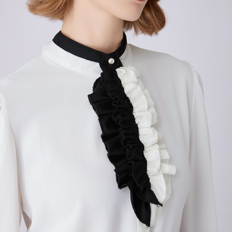Shirts - Collier à volants noir et blanc,