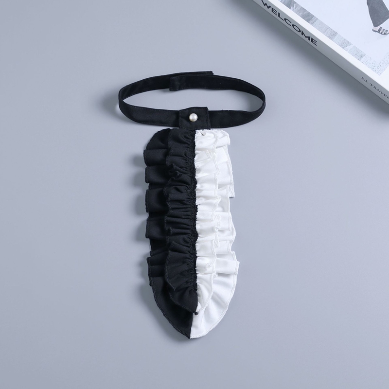 Collier à volants noir et blan - Shirts avis et prix